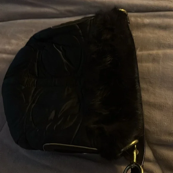 Coach - Picture 3 of 7